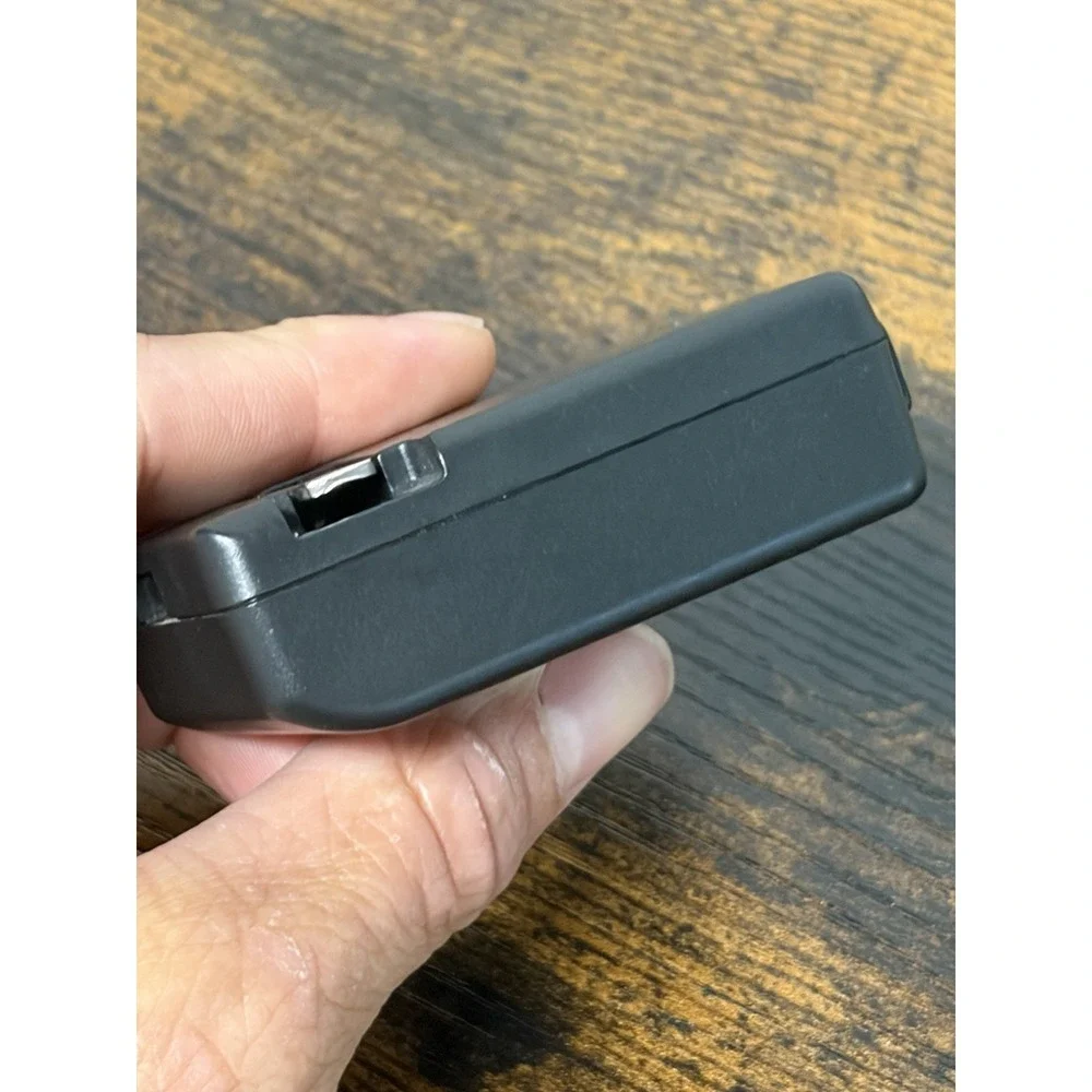Nikon EH-68P Battery Charger for Coolpix S3000/4000/6000/8000/8100